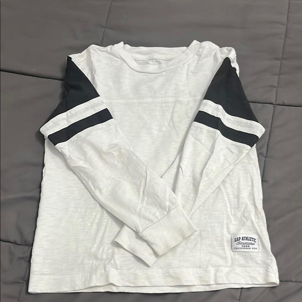 💙Gap long sleeve shirt💙